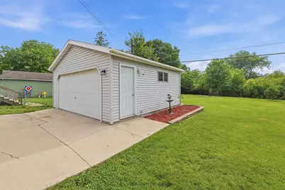 1115 Michigan Avenue, North Fond du Lac, WI 54937 - Photo 17