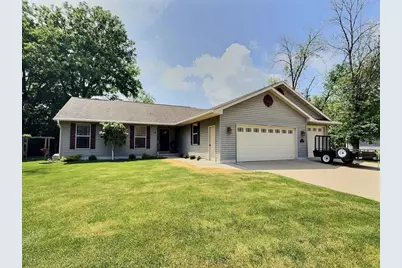 1085 Hillwood Run Drive, Oshkosh, WI 54901 - Photo 1
