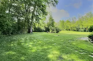 1085 Hillwood Run Dr, Oshkosh, WI 54901 - Photo 33