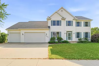 4717 N Tanglewood Drive, Appleton, WI 54913 - Photo 1