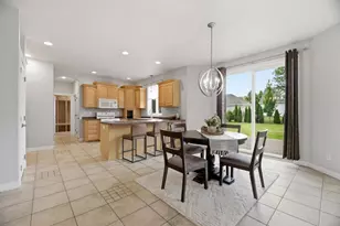4717 N Tanglewood Dr, Appleton, WI 54913 - Photo 5