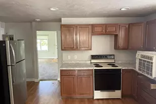 144 E Ontario St, Omro, WI 54963 - Photo 3