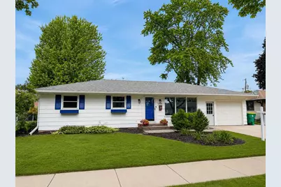 1604 Walls Street, Green Bay, WI 54304 - Photo 1