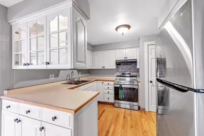 1604 Walls Street, Green Bay, WI 54304 - Photo 9