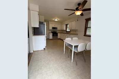 1021 Claude Street, Menasha, WI 54952 - Photo 7