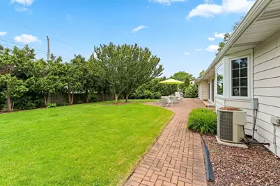 161 St Marys Boulevard, Green Bay, WI 54301 - Photo 41