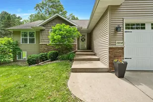 1014 Lacount Rd, Green Bay, WI 54313 - Photo 3