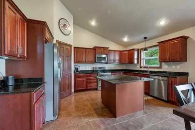1014 La Count Road, Green Bay, WI 54313 - Photo 17