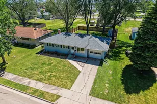947 Redley Ct, Green Bay, WI 54304 - Photo 63
