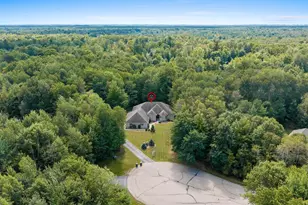 425 Hill Haven Ct, Little Suamico, WI 54141 - Photo 75