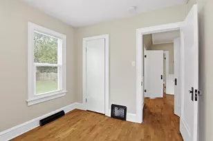 519 W Summer St, Appleton, WI 54911 - Photo 9