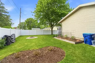 1409 Chapman Ave, North Fond du Lac, WI 54937 - Photo 31