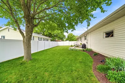 1409 Chapman Avenue, North Fond du Lac, WI 54937 - Photo 33