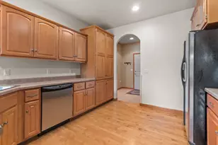 111 Regent Pl, Neenah, WI 54956 - Photo 21
