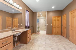 111 Regent Pl, Neenah, WI 54956 - Photo 27