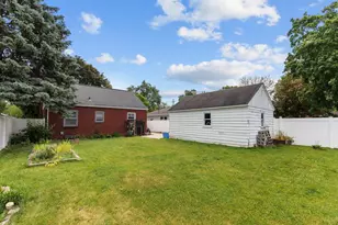 728 Tayco St, Menasha, WI 54952 - Photo 47