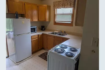 218 Wood Lane, New London, WI 54961 - Photo 3