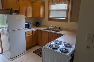 218 Wood Ln, New London, WI 54961 - Photo 3