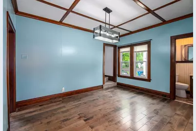 318 Hudson Avenue, Oshkosh, WI 54900 - Photo 7