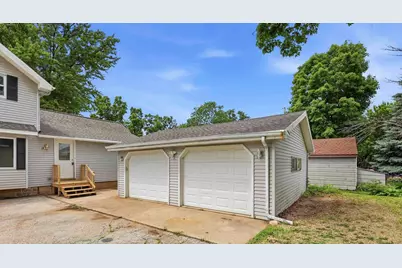 712 Algoma Street, New London, WI 54961 - Photo 5