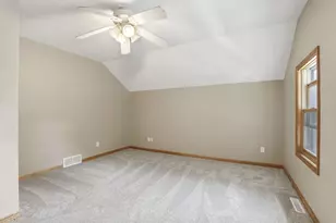 712 Algoma St, New London, WI 54961 - Photo 25