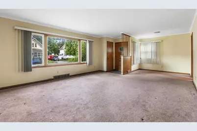 129 E 12th Street, Fond du Lac, WI 54935 - Photo 11