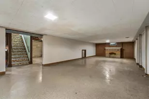 129 E 12th St, Fond du Lac, WI 54935 - Photo 23