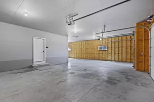 N8851 Killarney Way, Menasha, WI 54952 - Photo 29