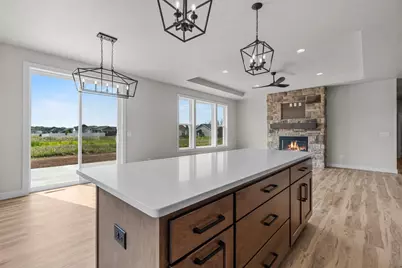 N8851 Killarney Way, Menasha, WI 54952 - Photo 17