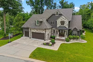 611 Marble Rock Cir, Green Bay, WI 54311 - Photo 1