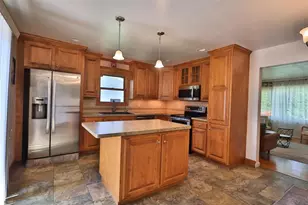2715 W 1st Ave, Appleton, WI 54914 - Photo 9