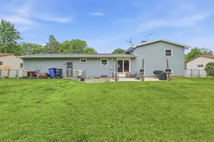 960 Maricopa Dr, Oshkosh, WI 54904 - Photo 23