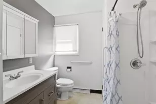 1001 W Grant St, Appleton, WI 54914 - Photo 11