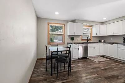 1525 Gross Avenue, Green Bay, WI 54304 - Photo 9