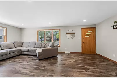 1525 Gross Avenue, Green Bay, WI 54304 - Photo 5