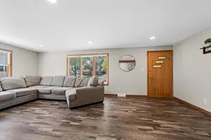 1525 Gross Ave, Green Bay, WI 54304 - Photo 5