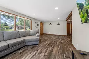 1525 Gross Ave, Green Bay, WI 54304 - Photo 7