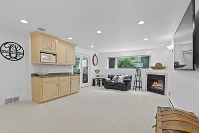 4544 Crooked Creek Lane, Hobart, WI 54155 - Photo 31