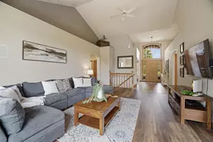 N983 Fox Springs Dr, Greenville, WI 54942 - Photo 5