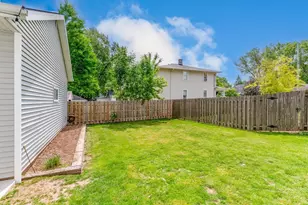 1037 S Roosevelt St, Green Bay, WI 54301 - Photo 23