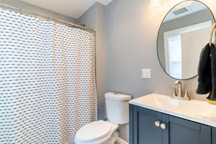 1037 S Roosevelt St, Green Bay, WI 54301 - Photo 11