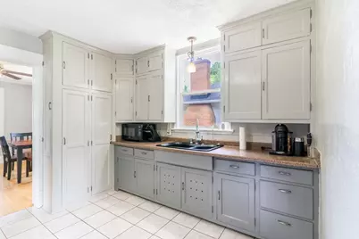 1037 S Roosevelt Street, Green Bay, WI 54301 - Photo 9