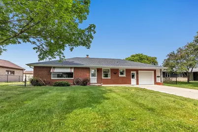 1107 Main Street, Luxemburg, WI 54217 - Photo 1