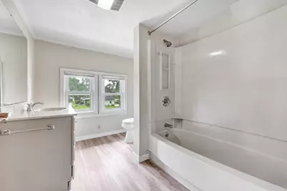 1243 S Irwin Avenue, Green Bay, WI 54301 - Photo 25