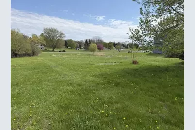 W258N6891 Victoria Circle, Sussex, WI 53089 - Photo 9