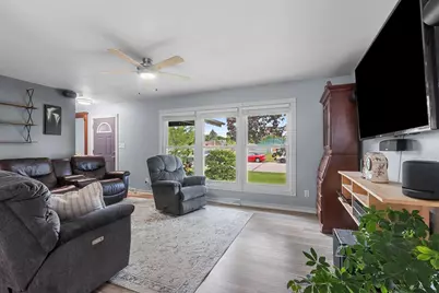 1231 Rhode Island Street, Sturgeon Bay, WI 54235 - Photo 5