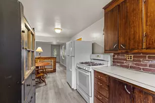 1711 N Meade St, Appleton, WI 54911 - Photo 9