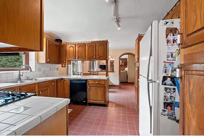 716 Eau Claire Place, De Pere, WI 54115 - Photo 19