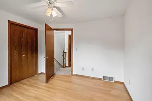 716 Eau Claire Pl, De Pere, WI 54115 - Photo 31
