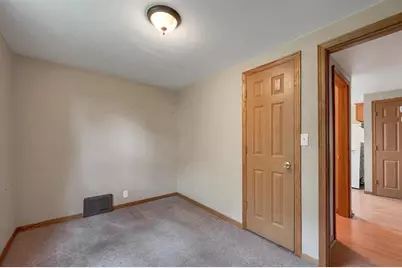 3125 Breezewood Lane, Neenah, WI 54956 - Photo 19